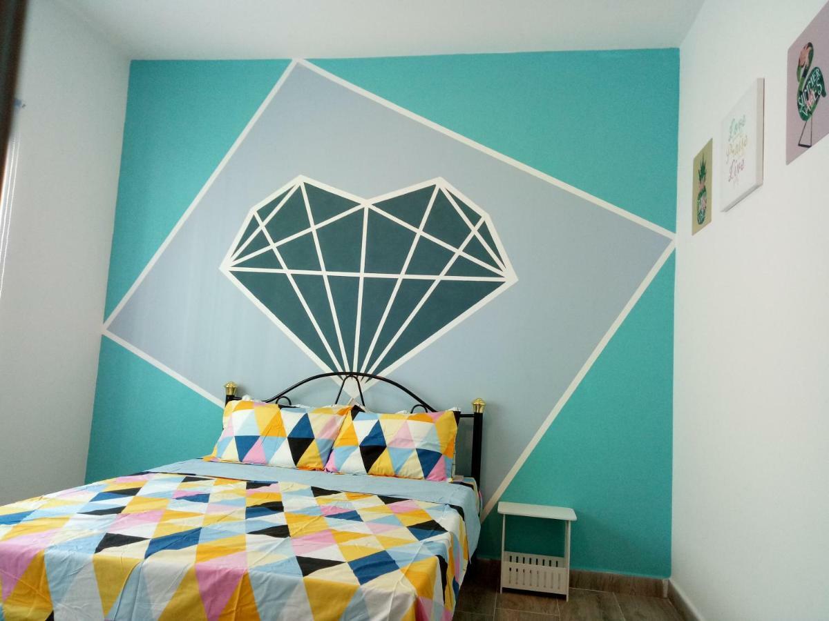 Icolor Home & Stay Ch5 Tanah Rata Exterior foto