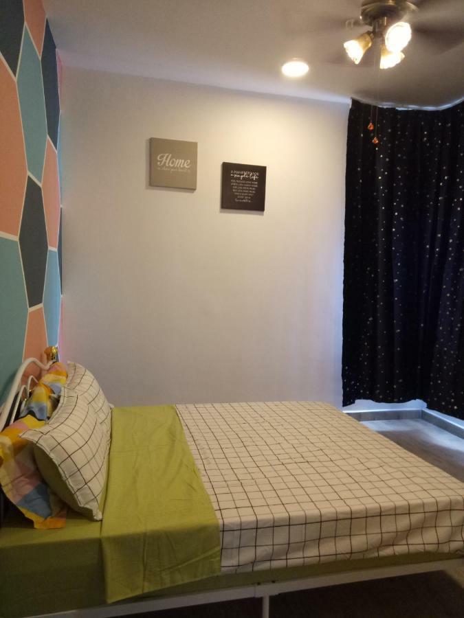 Icolor Home & Stay Ch5 Tanah Rata Exterior foto
